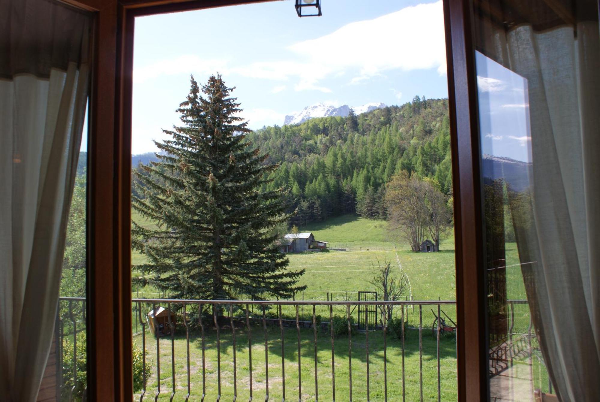Maison d' hôtes Tranquyl Barcelonnette Exterior foto